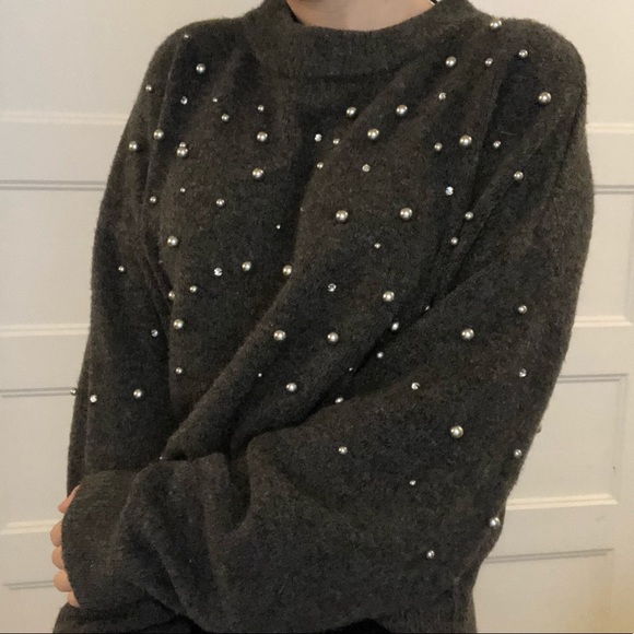 H&M | Grey Embellished Knit Sweater - Picture 2 of 7